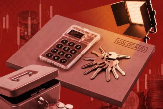 Кошелёк пять лет создавал предсказуемые ключи: с Coldcard увели 594 BTC за 25 минут